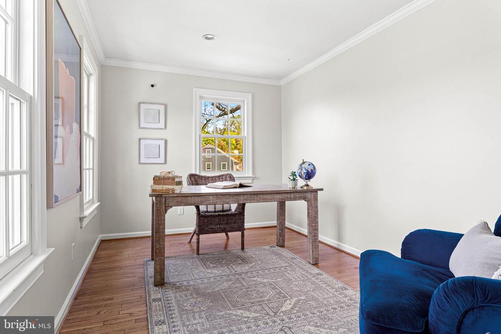 2430 WHITE HORSE ROAD