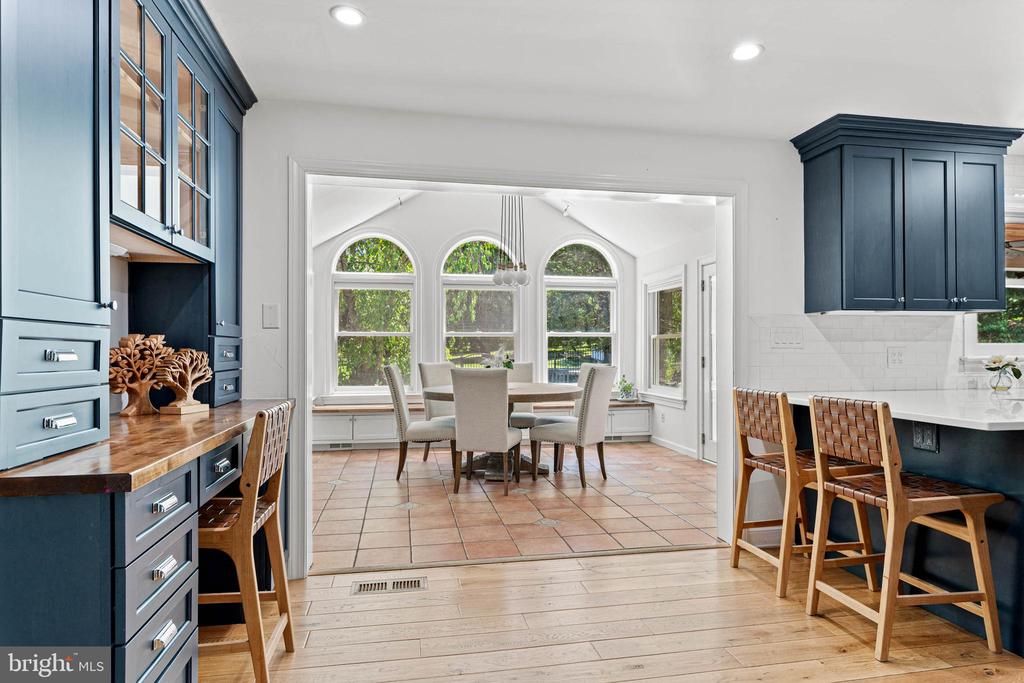 2430 WHITE HORSE ROAD