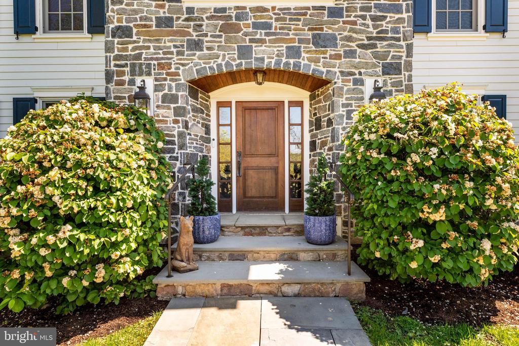 2430 WHITE HORSE ROAD