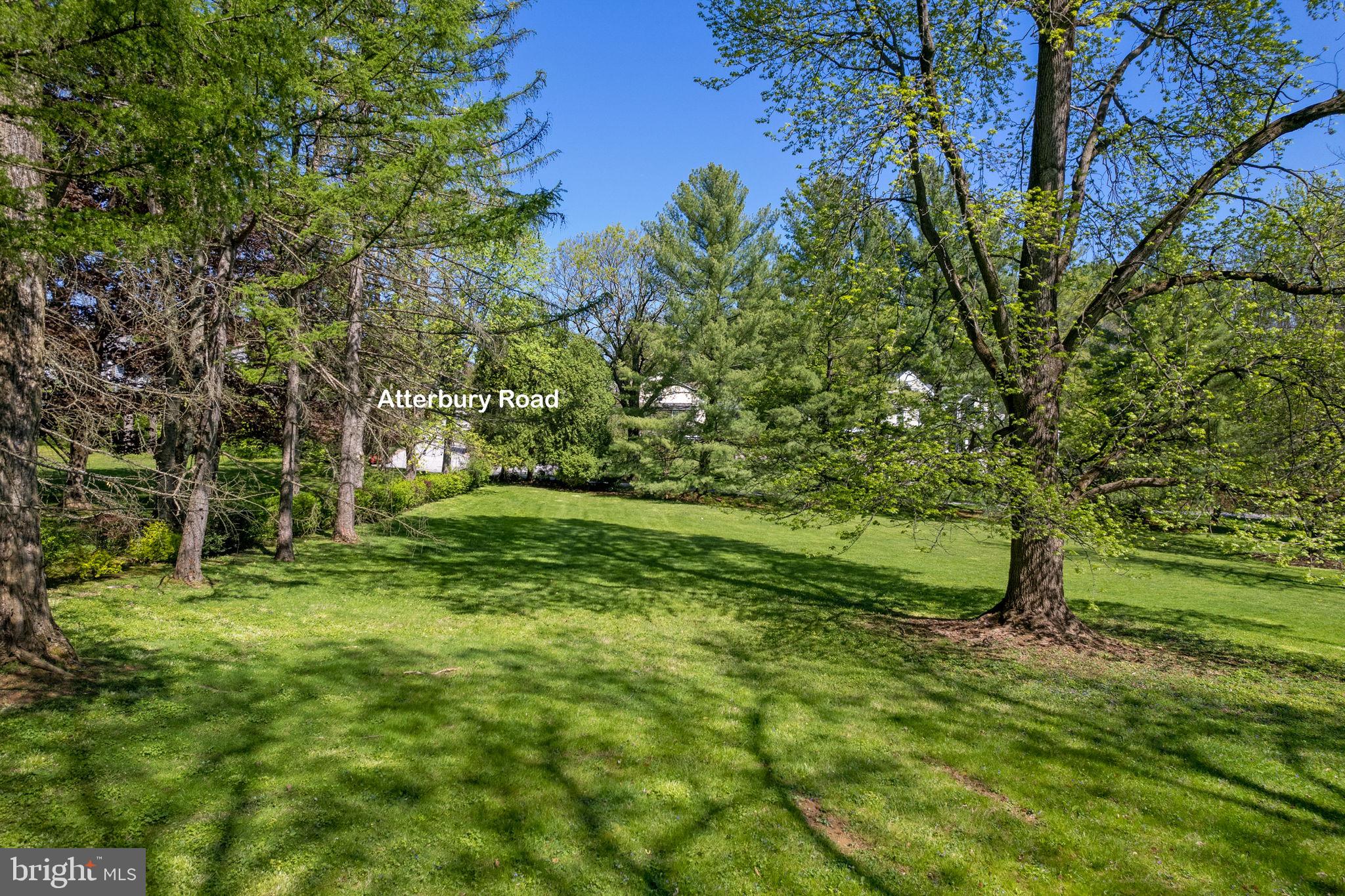 Camp Woods Cir