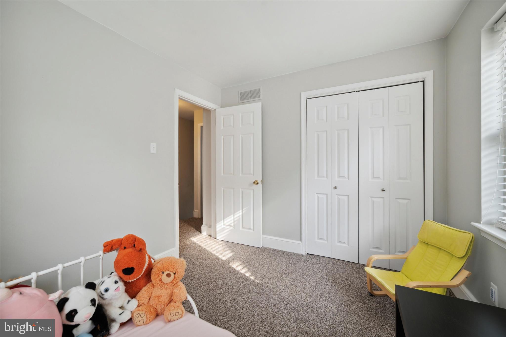 641-A000 N Providence Rd