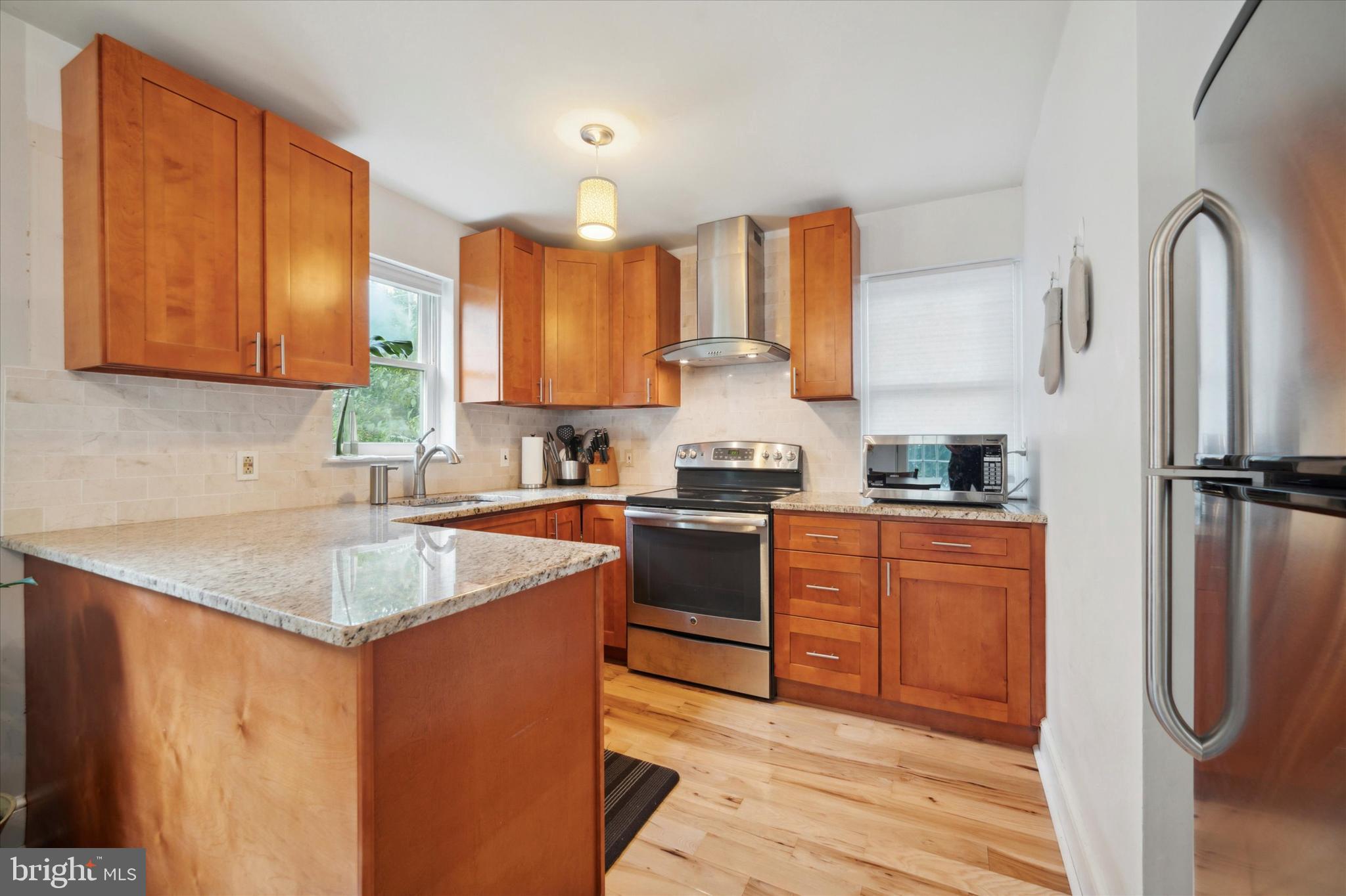 641-A000 N Providence Rd