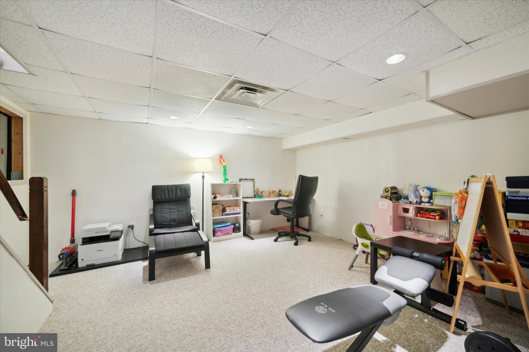 641-A000 N Providence Rd