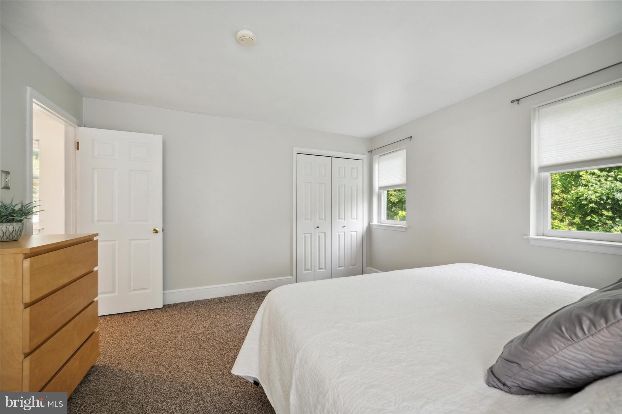 641-A000 N Providence Rd