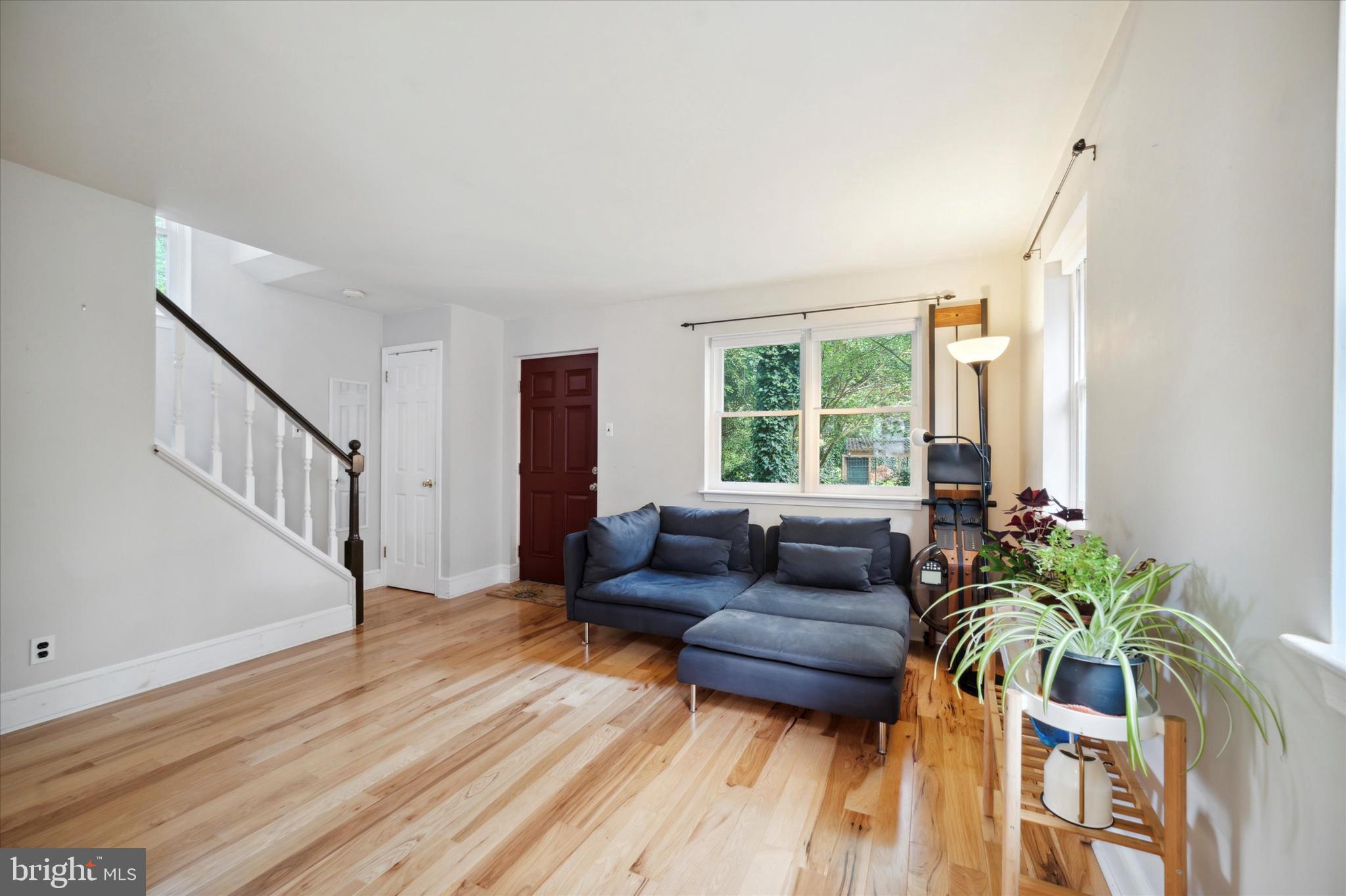 641-A000 N Providence Rd