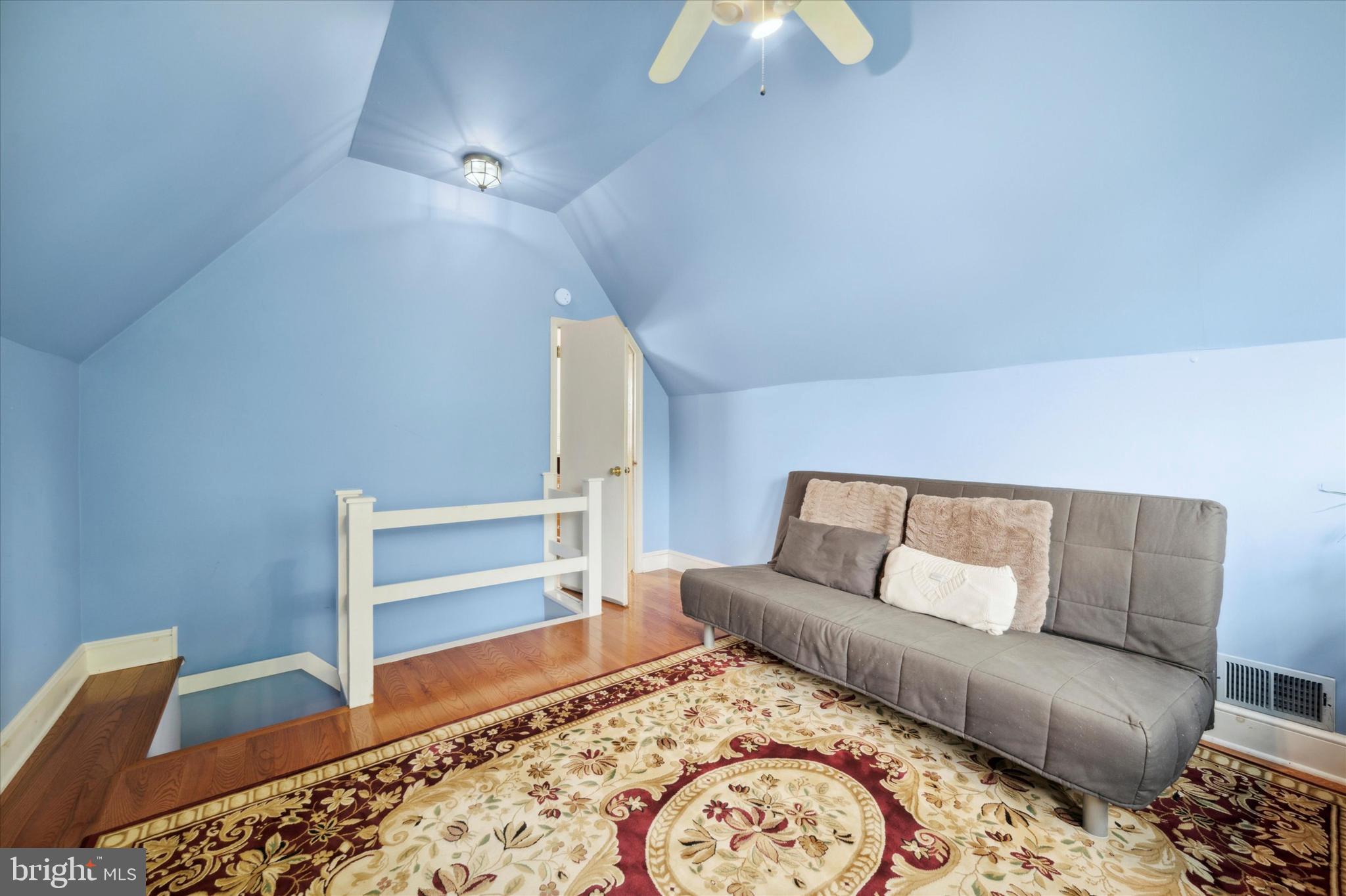 641-A000 N Providence Rd