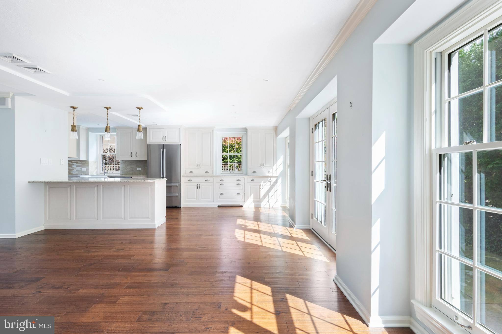 15 Fawn Ln