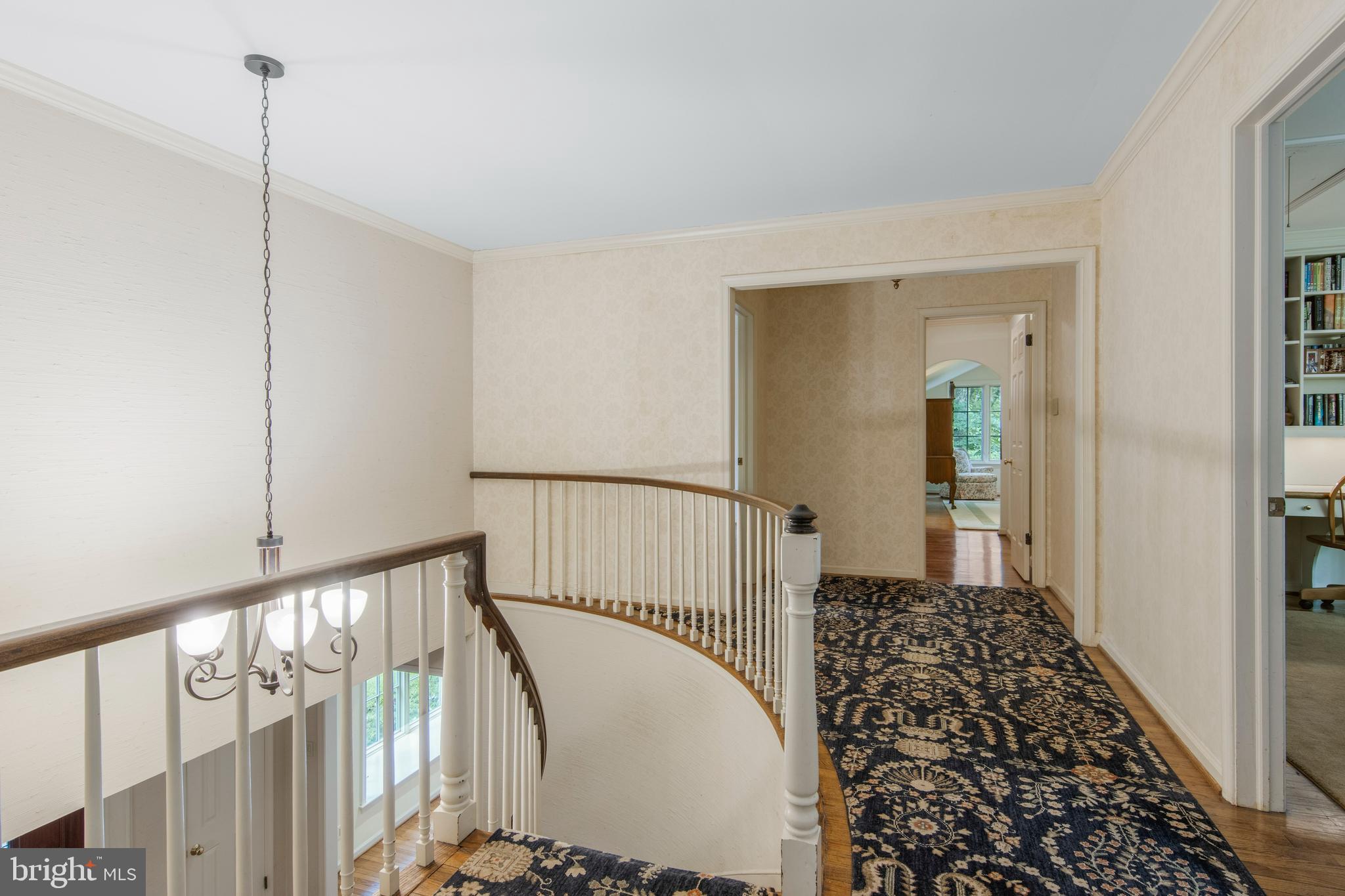 807 Maple Glen Ln