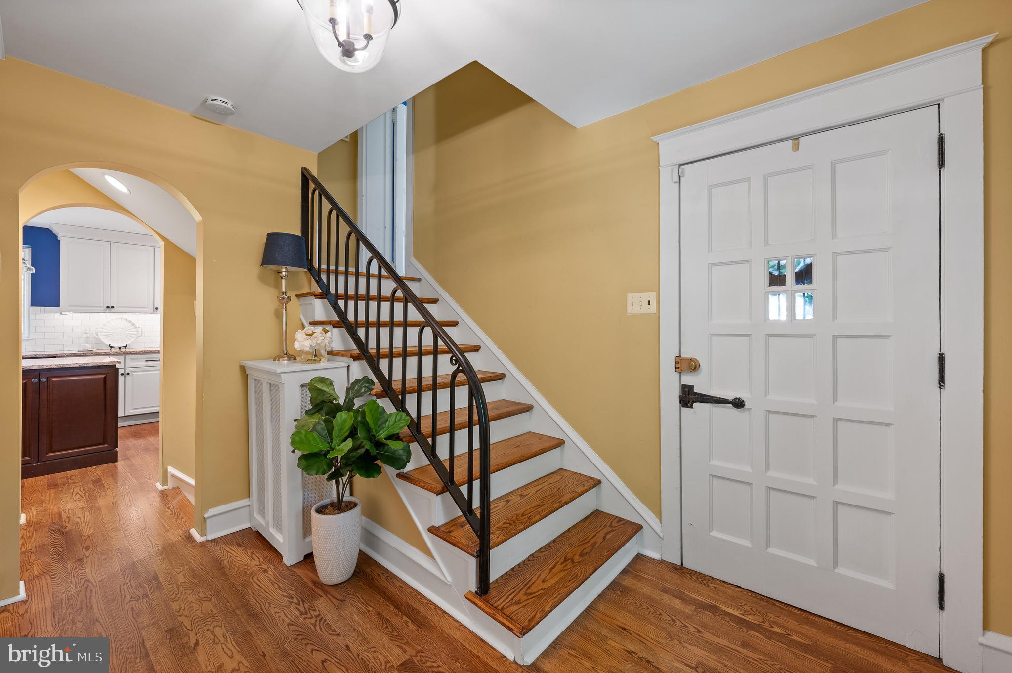 301 West Ave