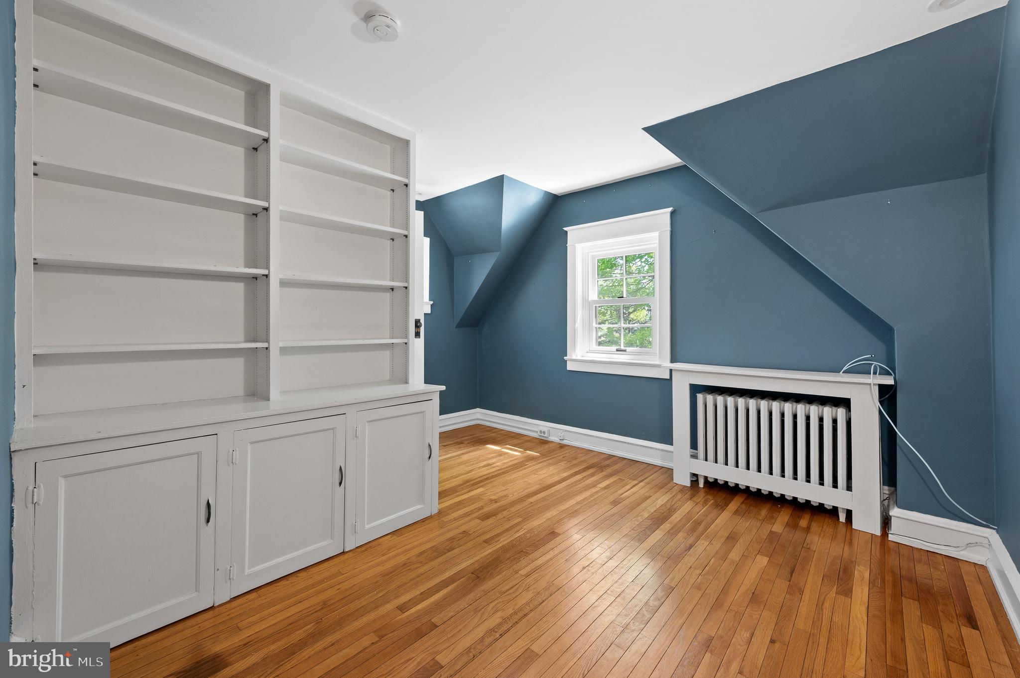 301 West Ave