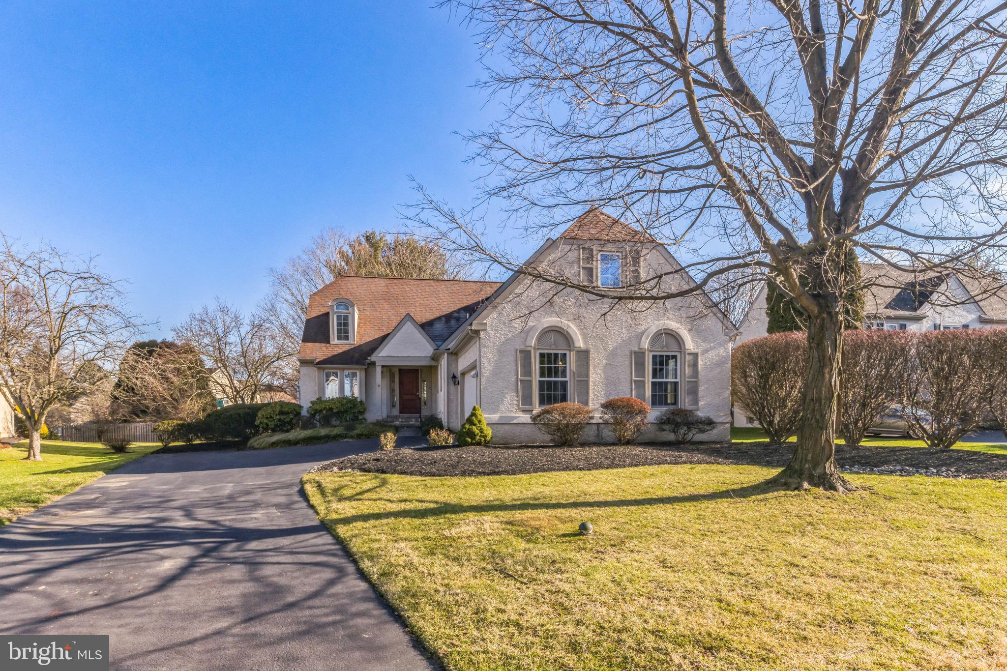 705 Cornerstone Ln