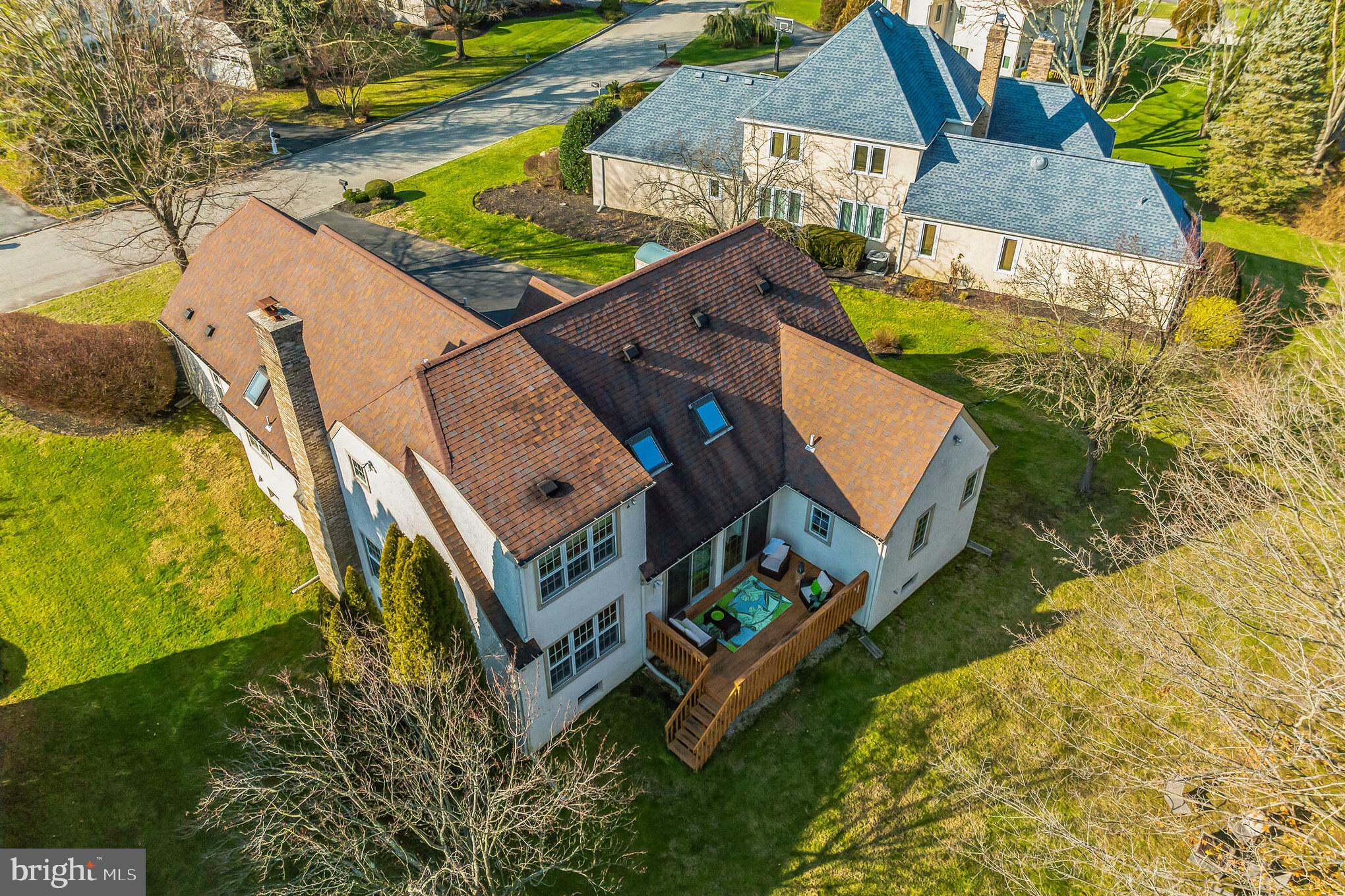 705 Cornerstone Ln