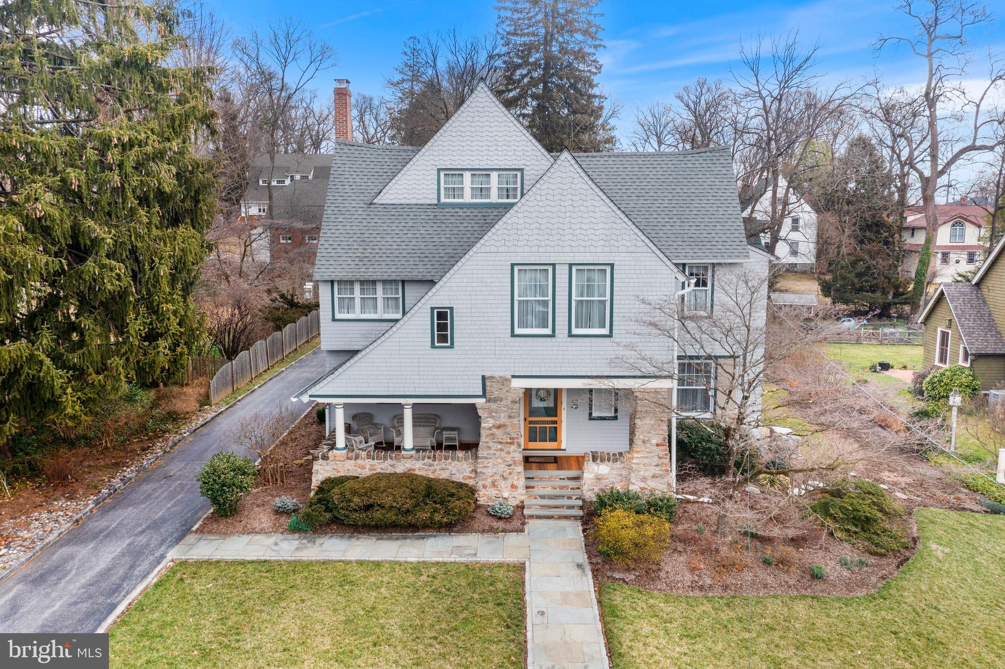 421 Woodland Ave