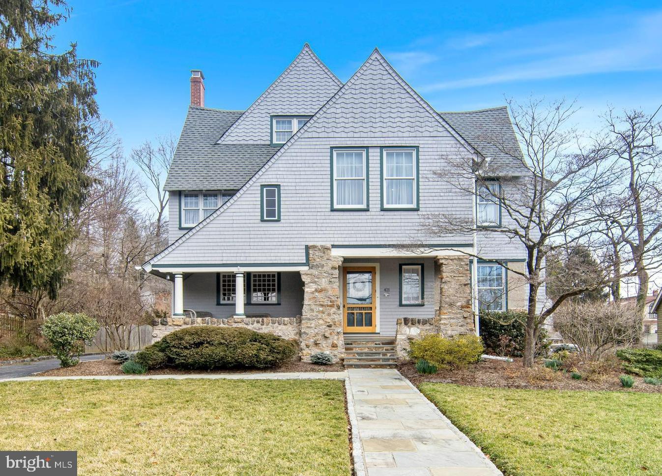 421 Woodland Ave