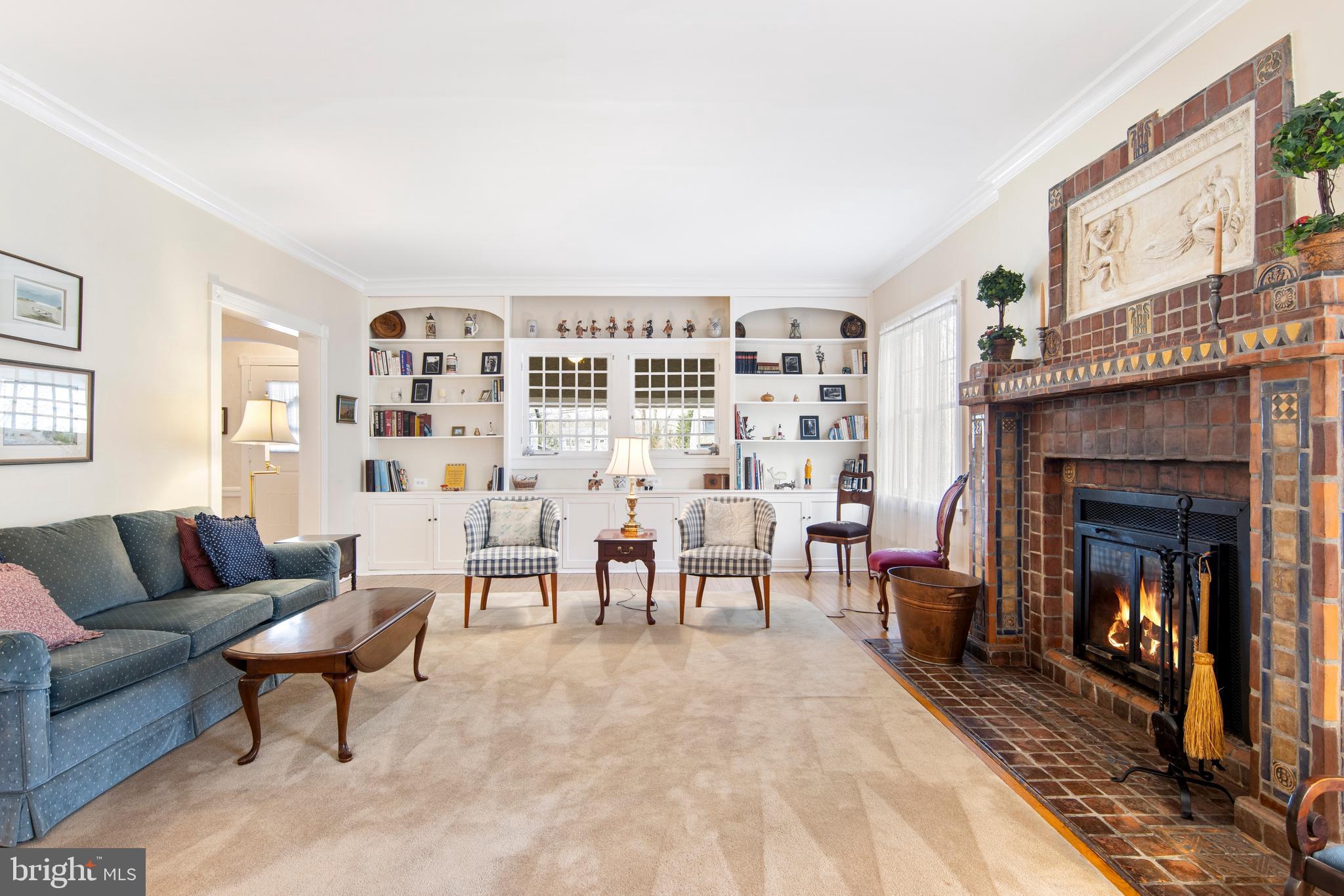 421 Woodland Ave