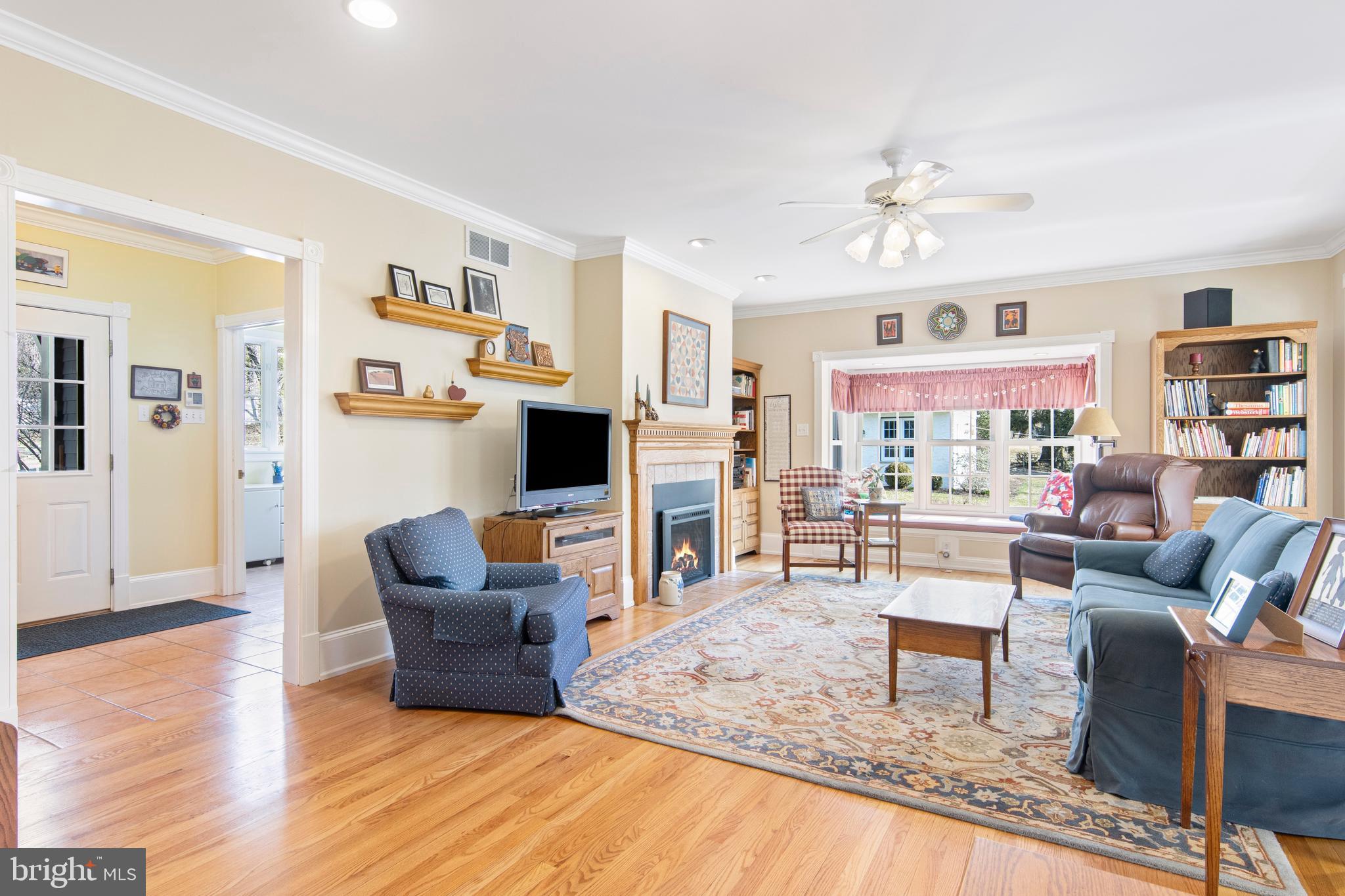 421 Woodland Ave