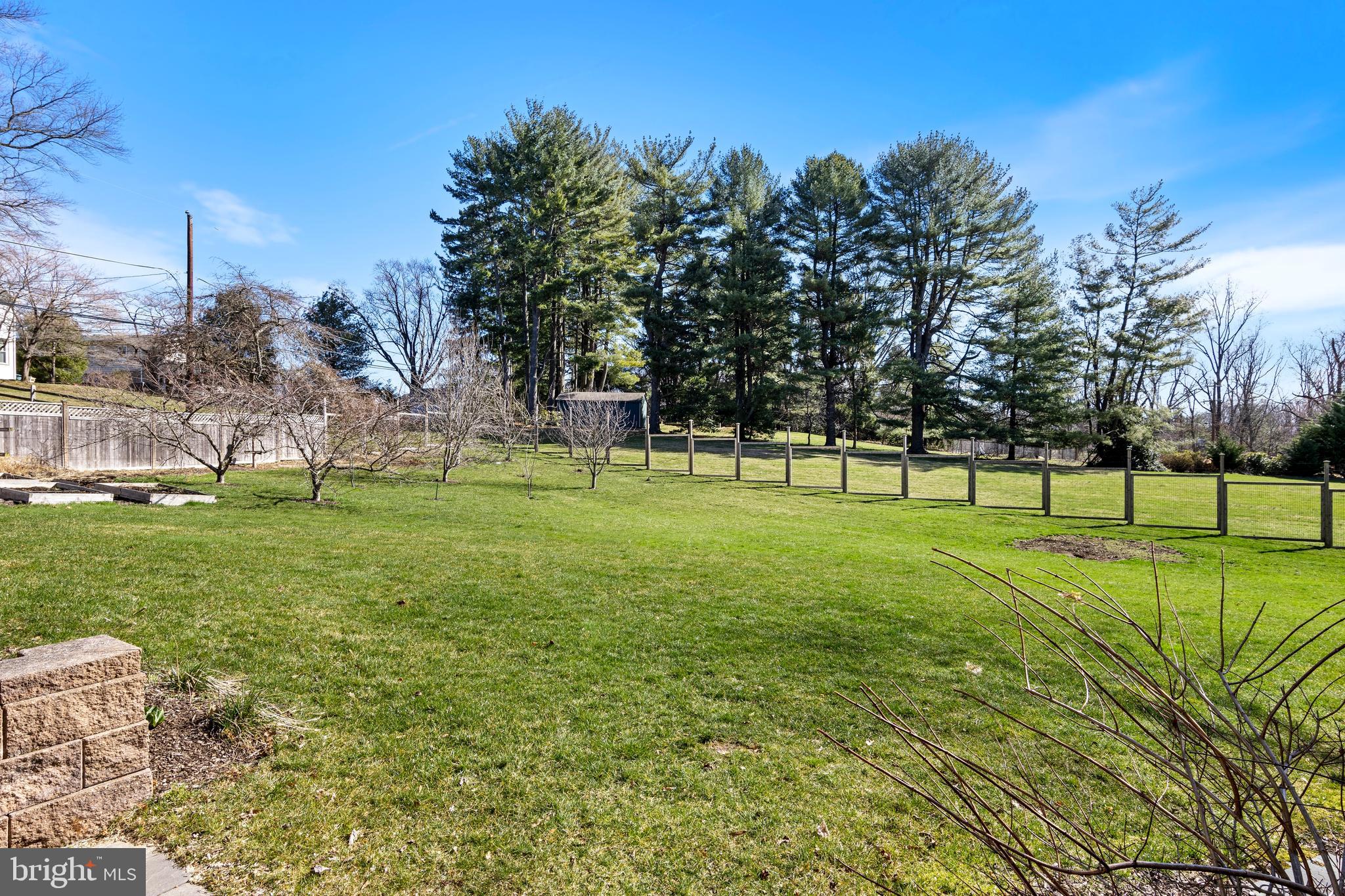 3402 Lewis Rd
