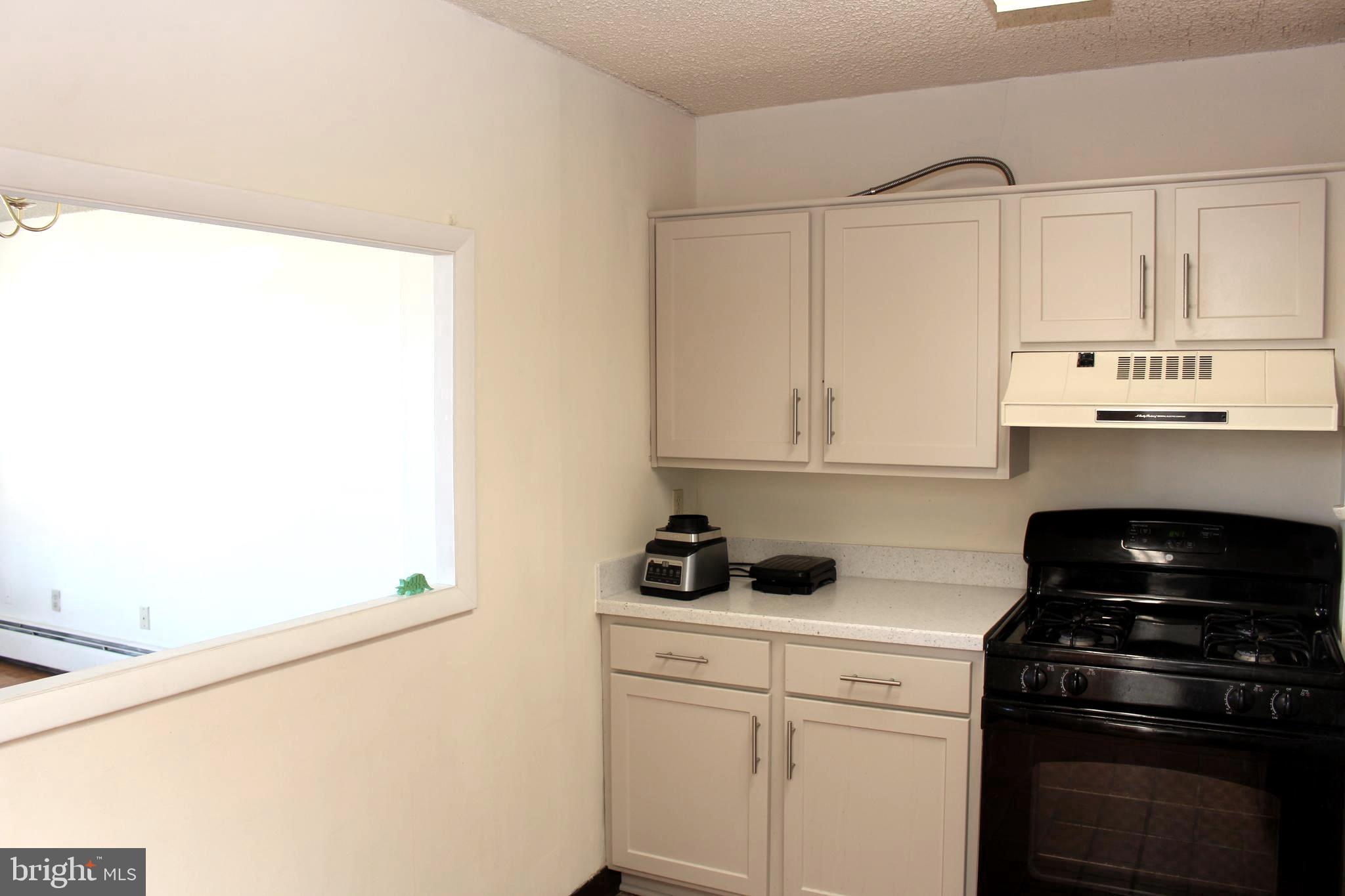 1030 E LANCASTER AVE #914