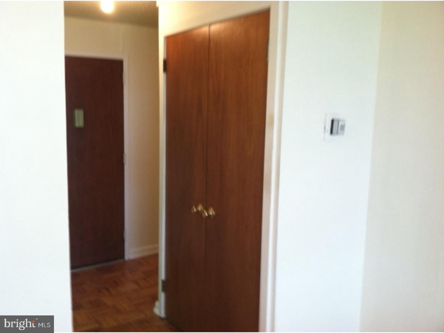 1030 E LANCASTER AVE #914