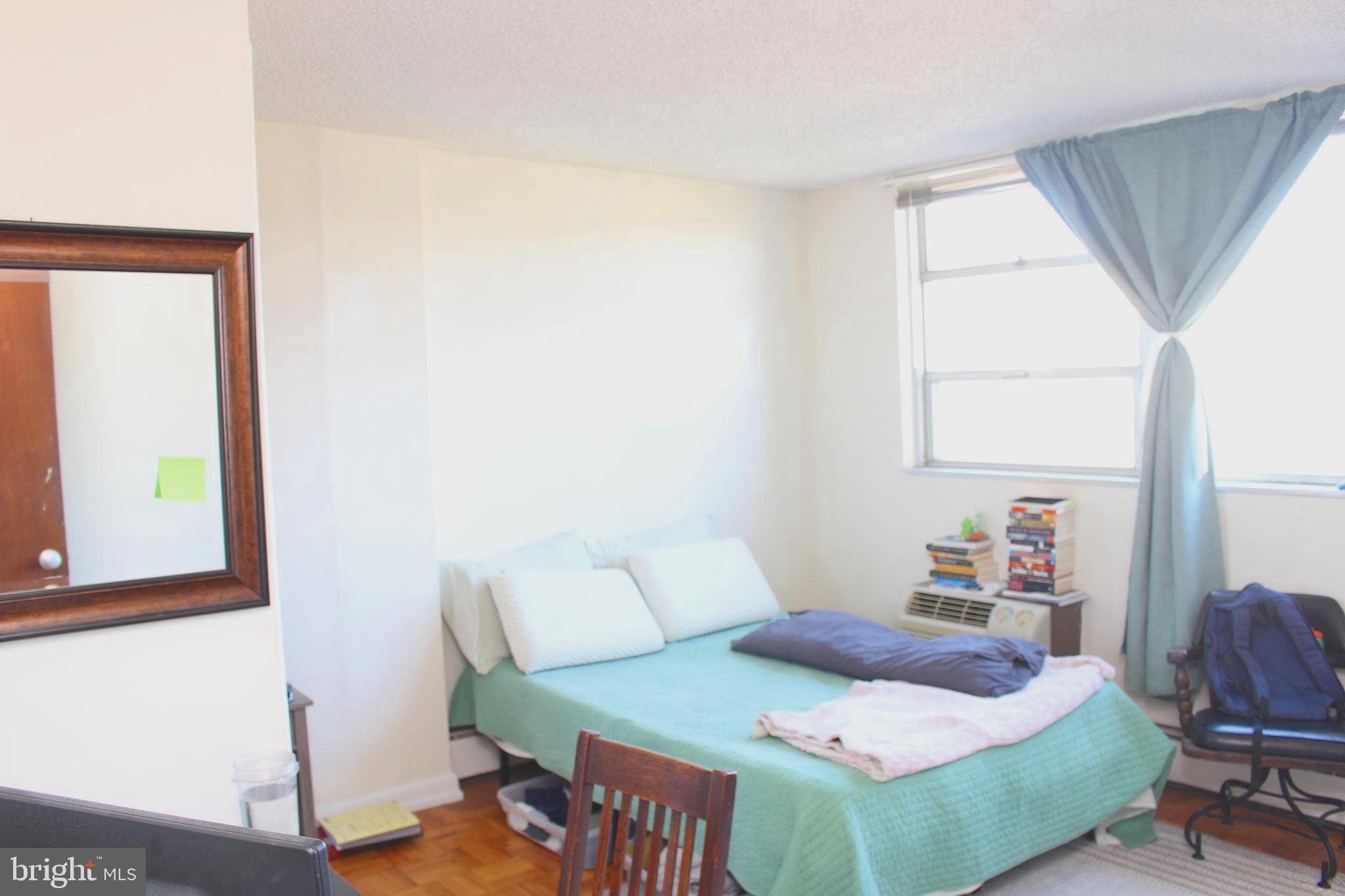 1030 E LANCASTER AVE #914