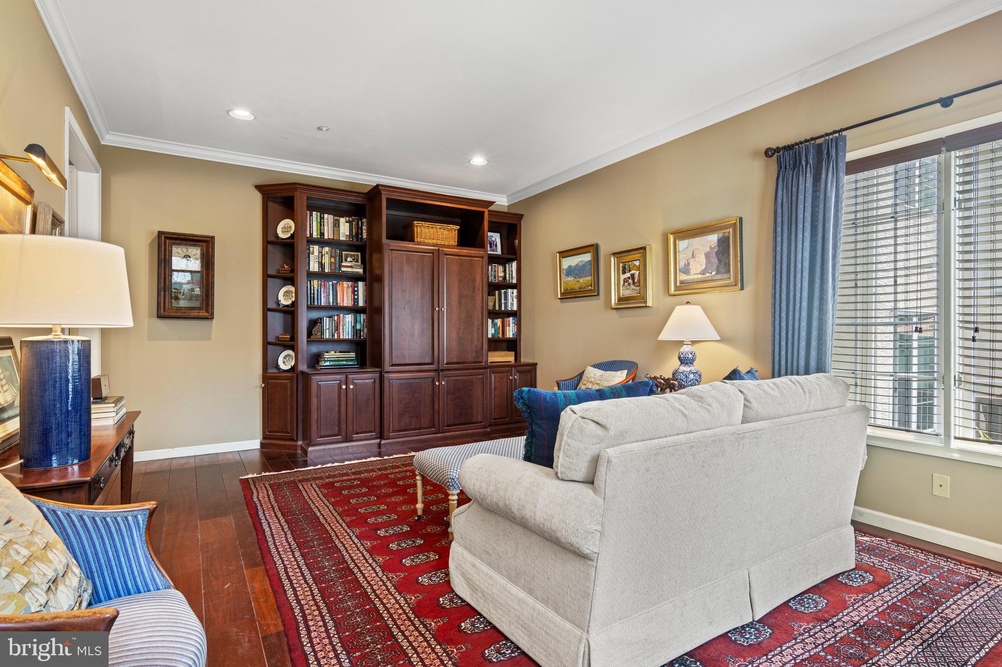 6 Ridgeview Rd