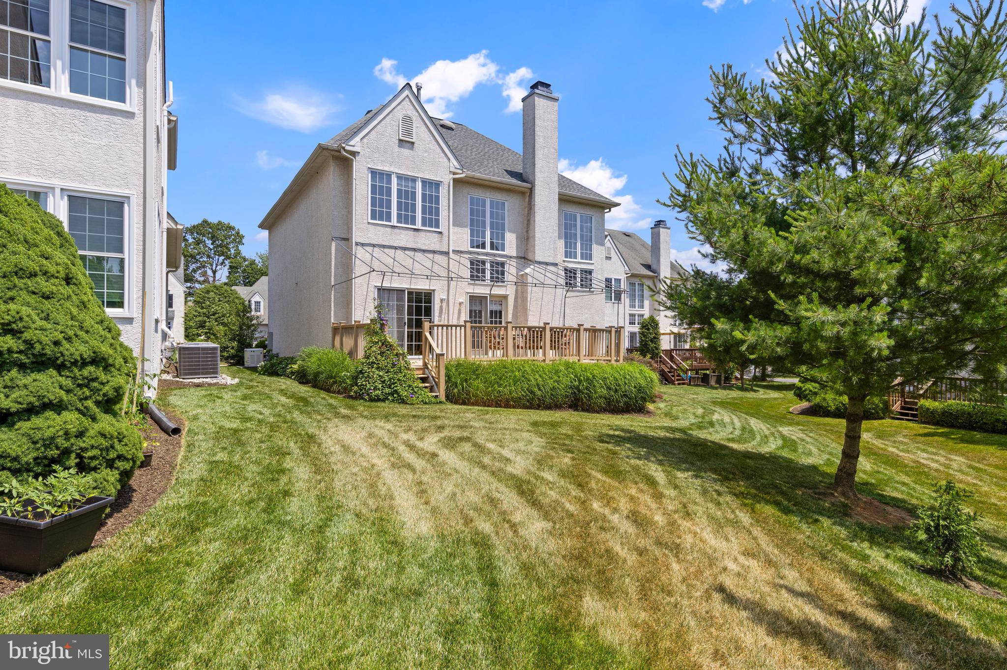 6 Ridgeview Rd
