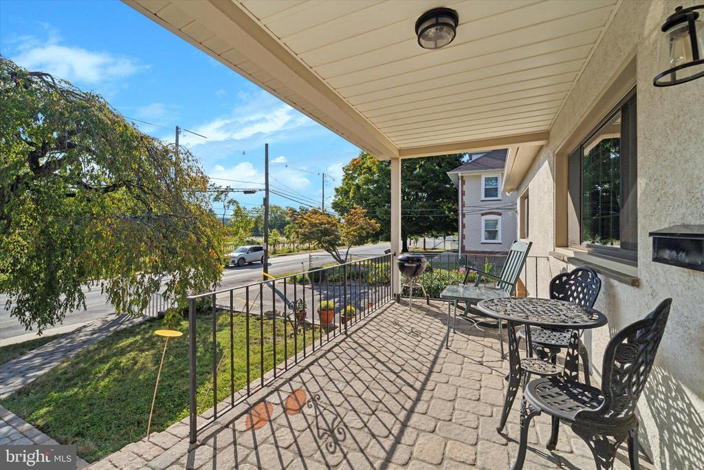 157 Conestoga Rd