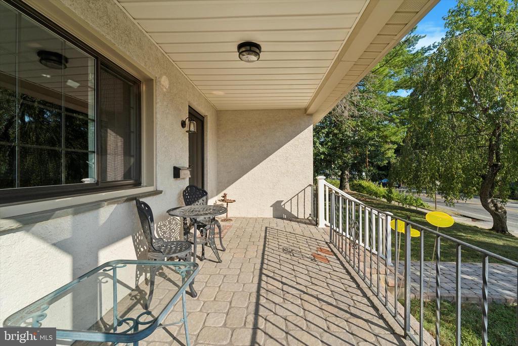 157 Conestoga Rd