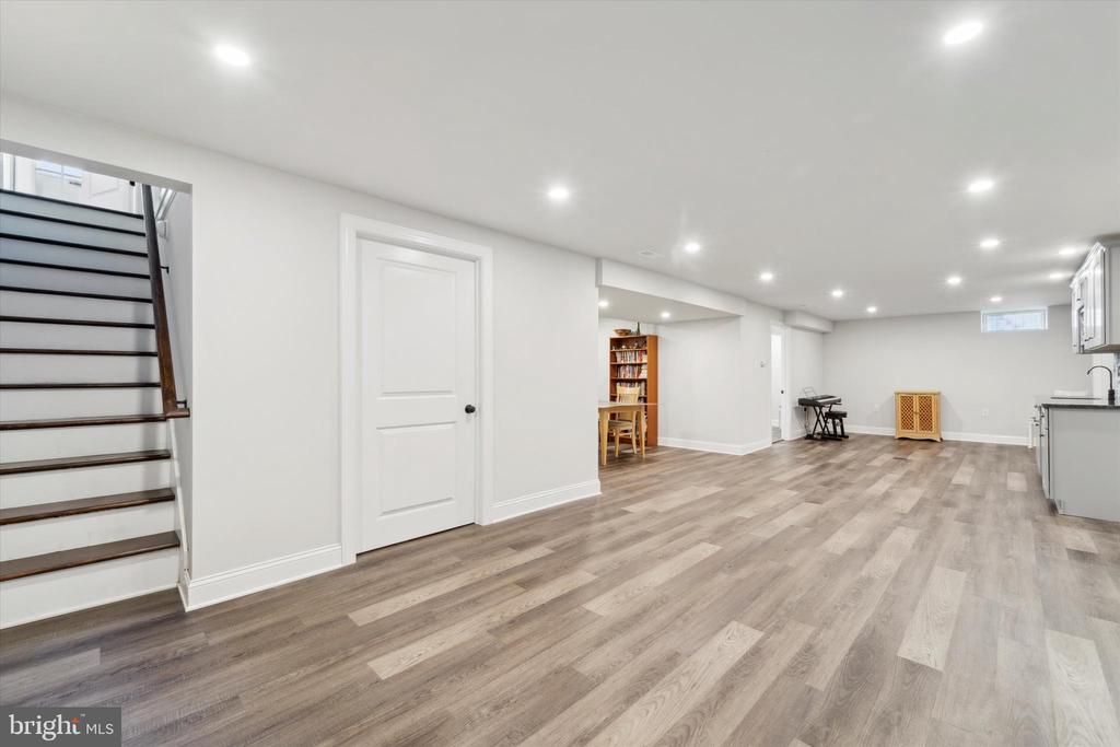 157 Conestoga Rd