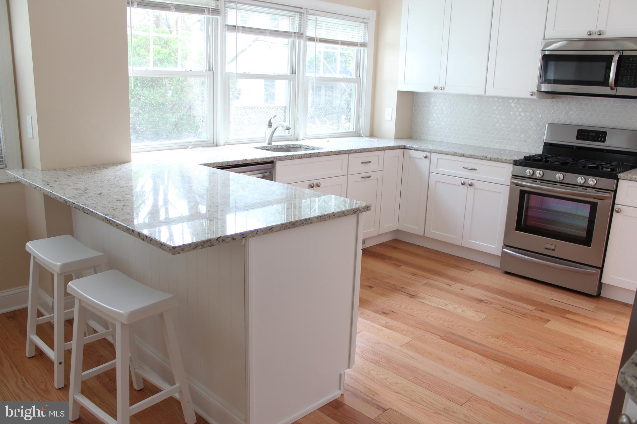 109 PETRIE AVE