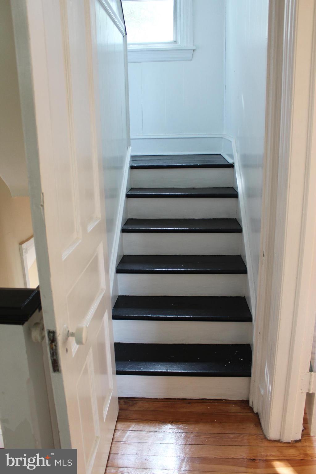 109 PETRIE AVE