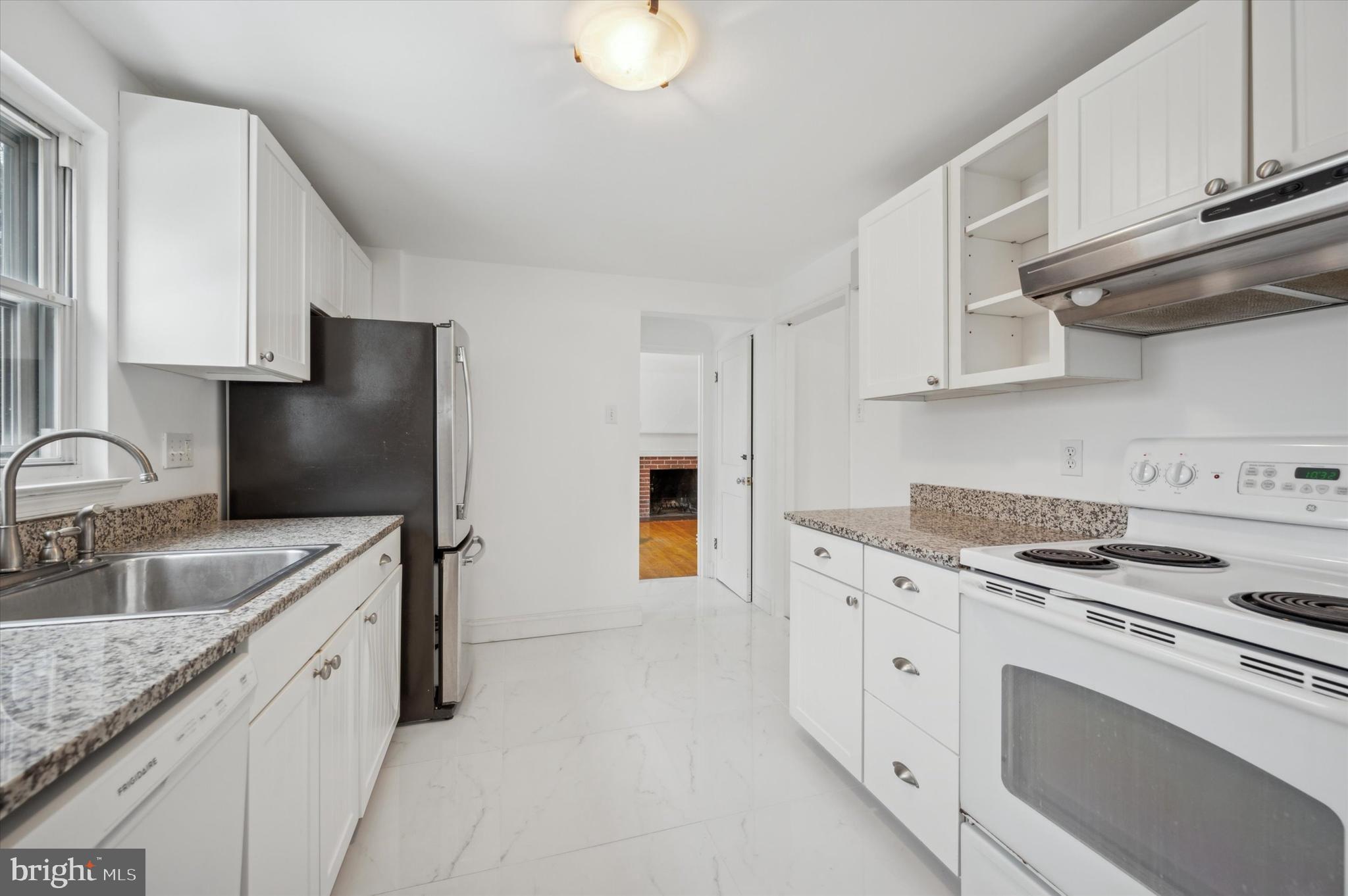 316 WEST AVE
