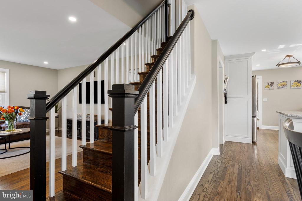 409 Paddock Rd