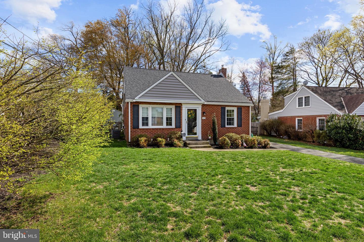 409 Paddock Rd