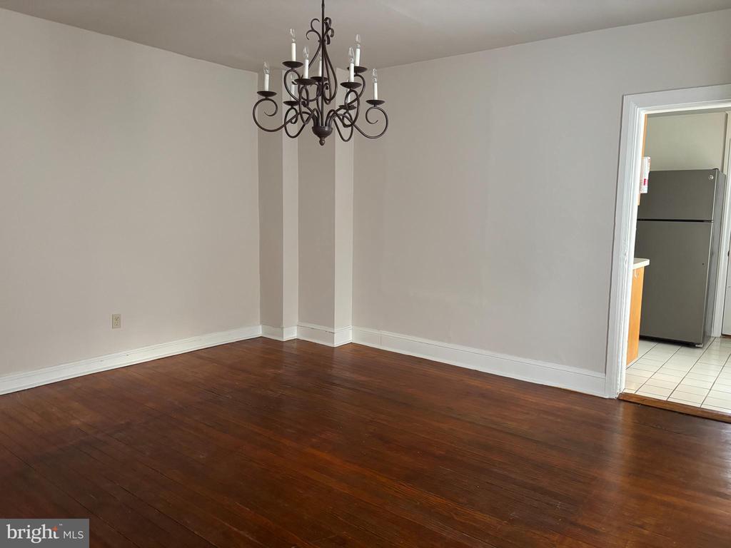 132 PLANT AVE