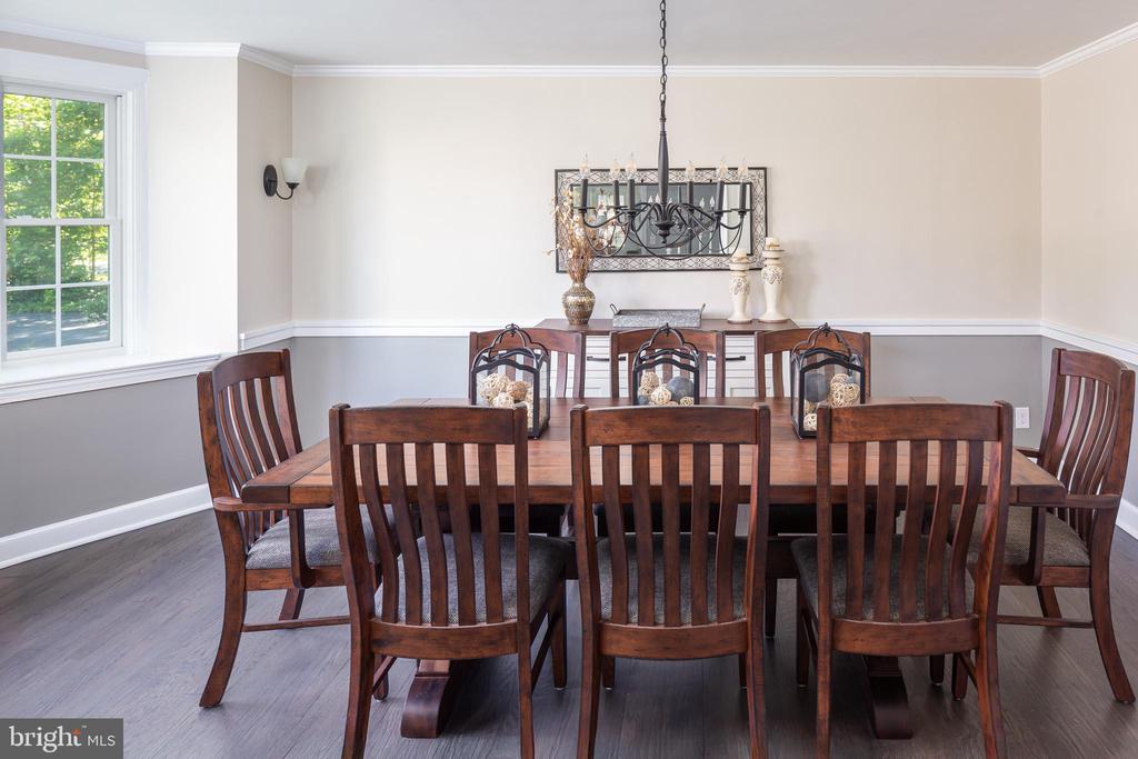 20 Aldwyn Ln