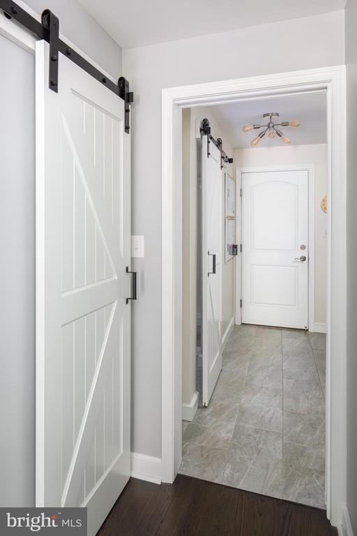 20 Aldwyn Ln