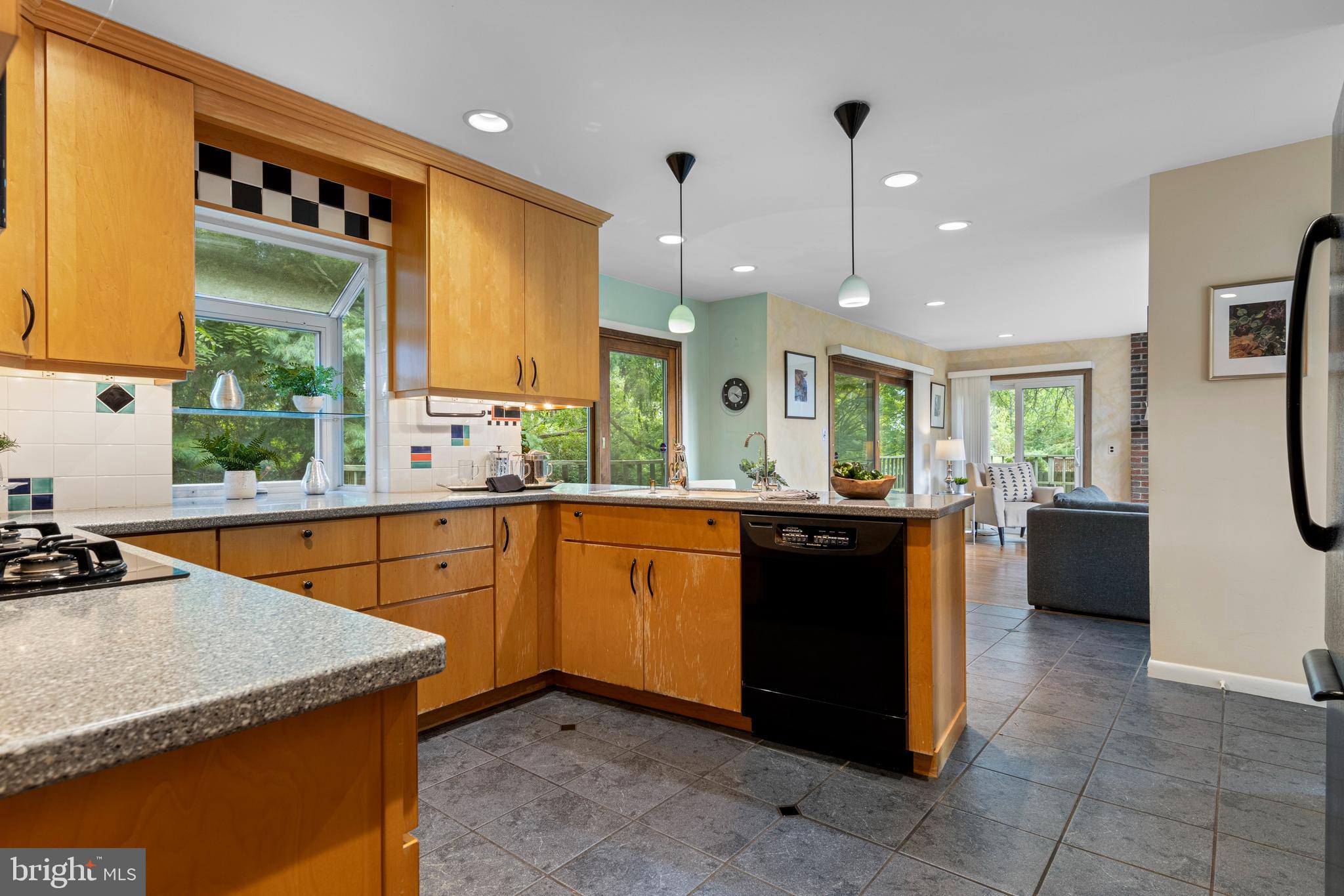 39 Haymarket Ln