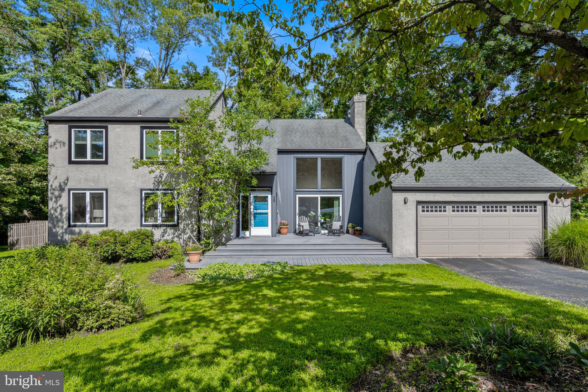 39 Haymarket Ln