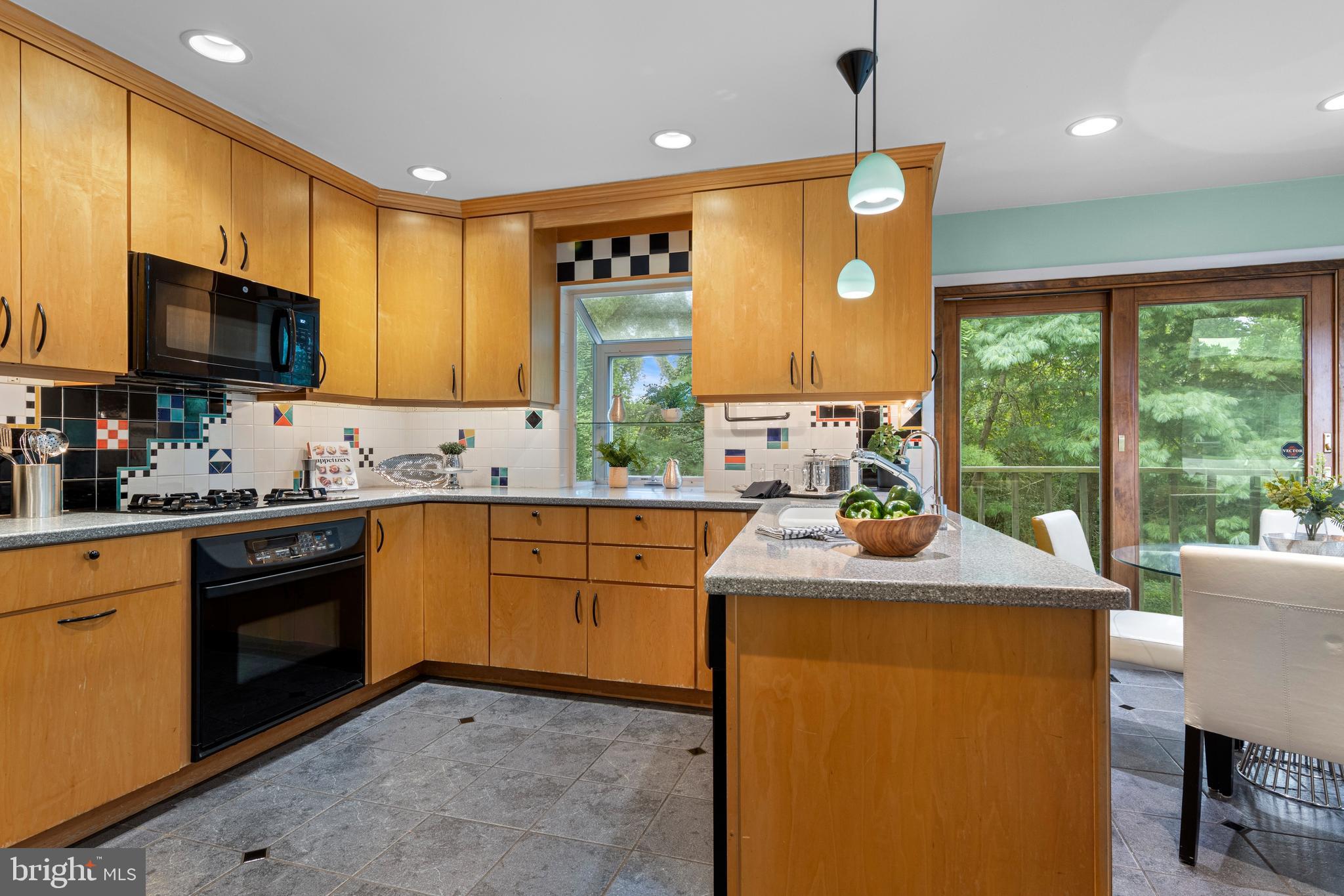39 Haymarket Ln