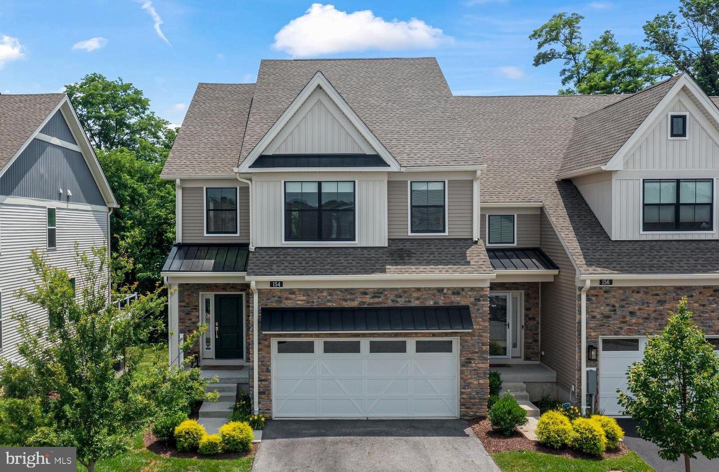 154 Kennedy Dr