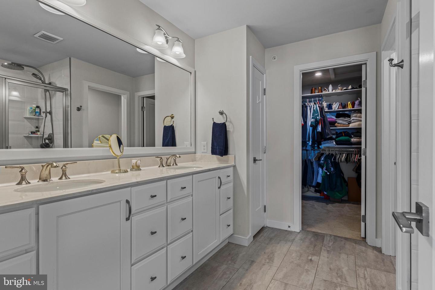 154 Kennedy Dr