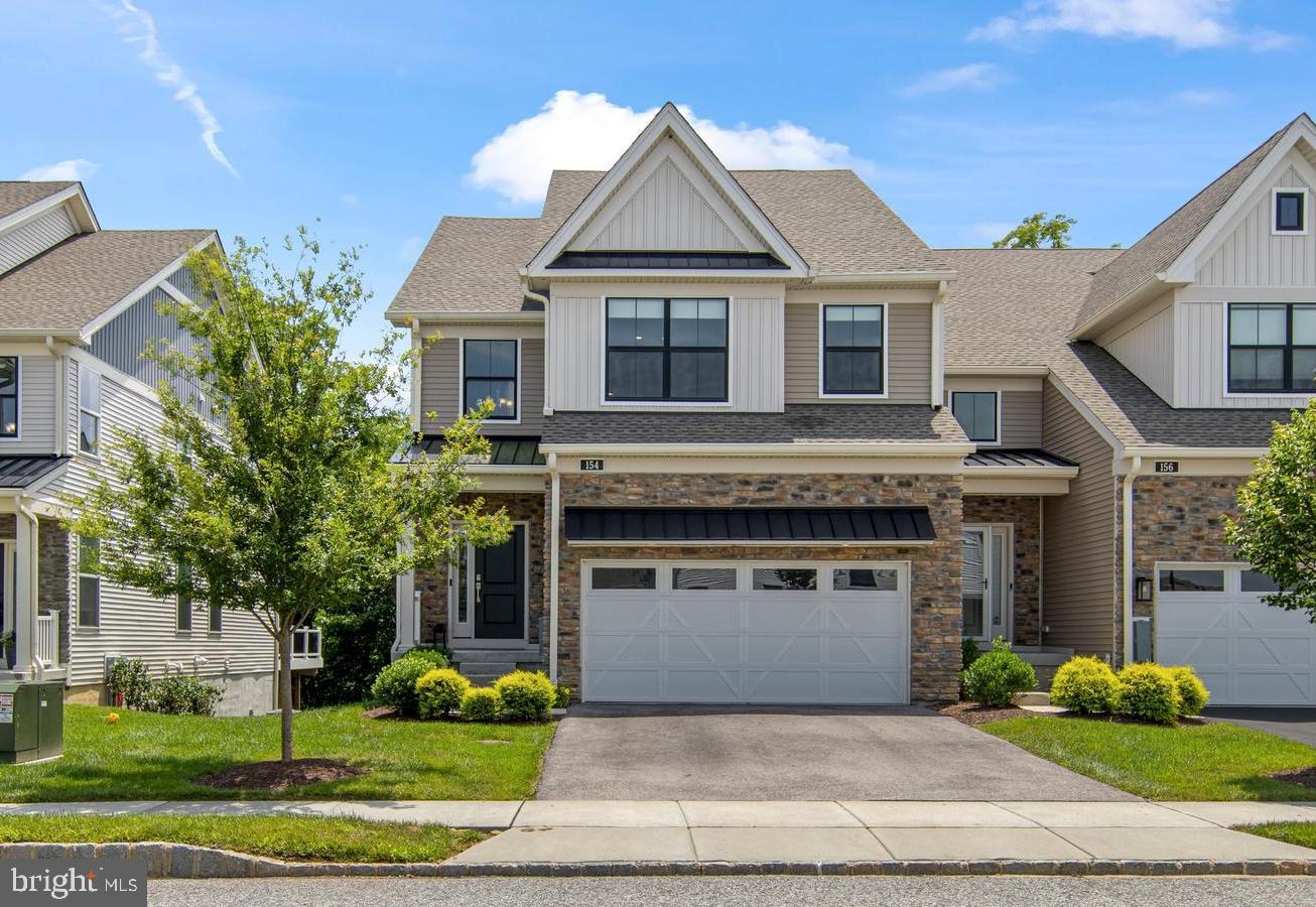 154 Kennedy Dr
