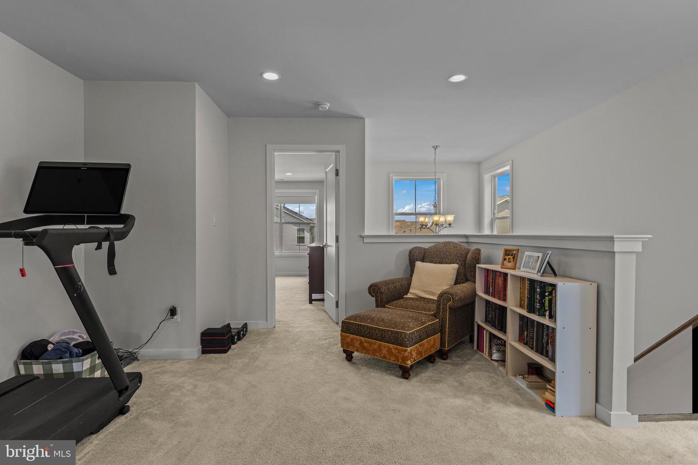 154 Kennedy Dr