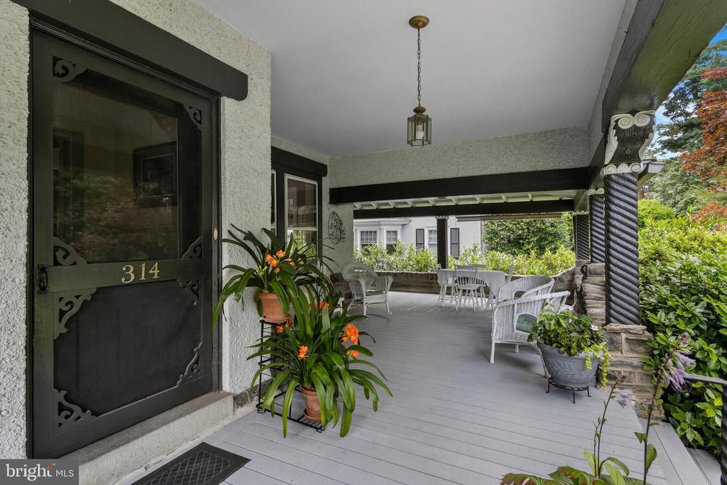 314 Midland Ave