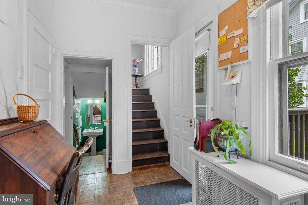 314 Midland Ave