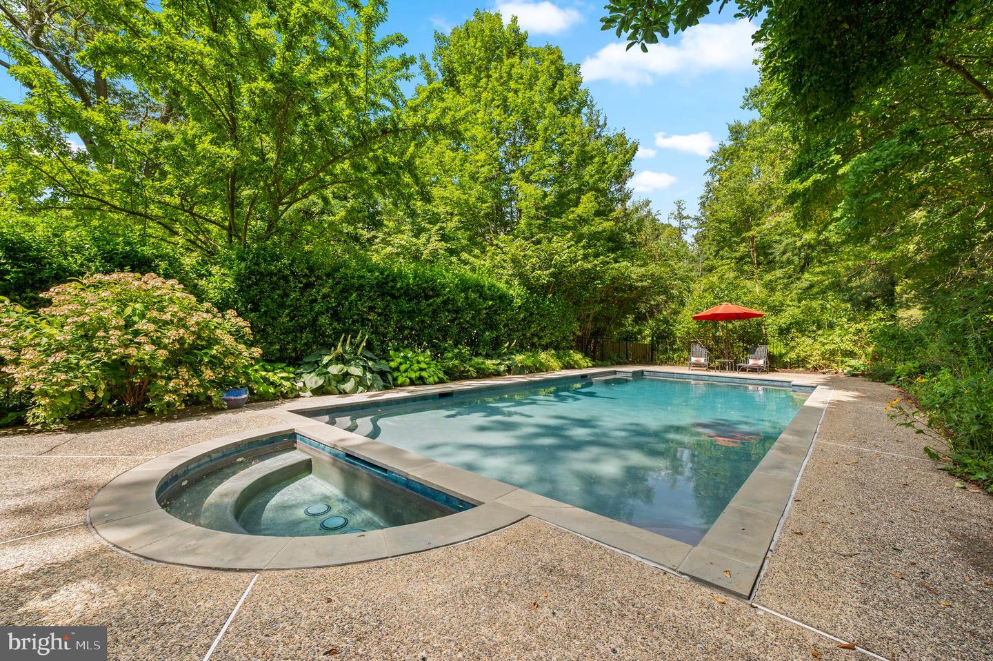 211 Spruce Tree Rd
