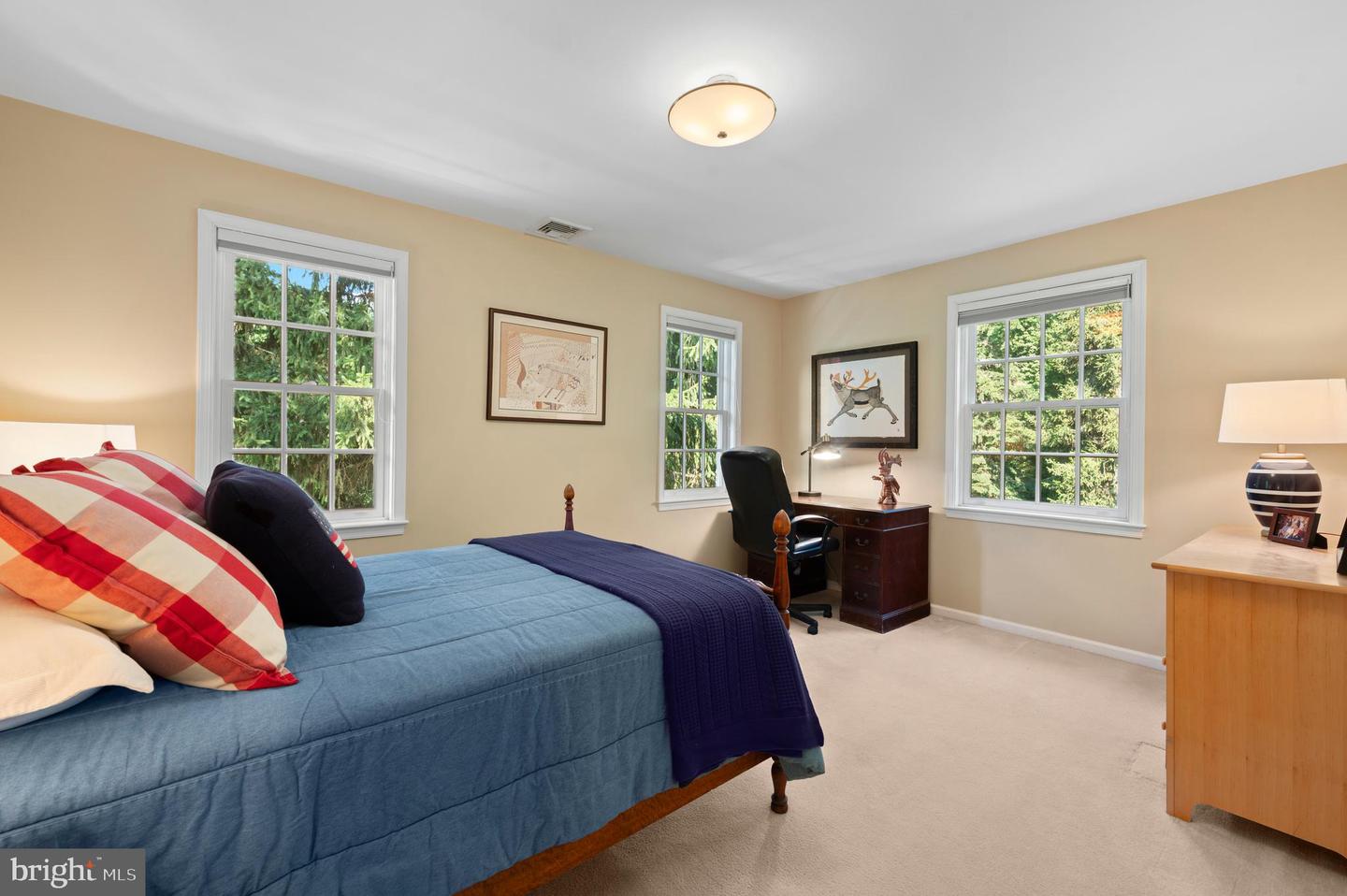 211 Spruce Tree Rd