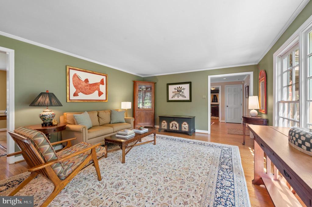 211 Spruce Tree Rd