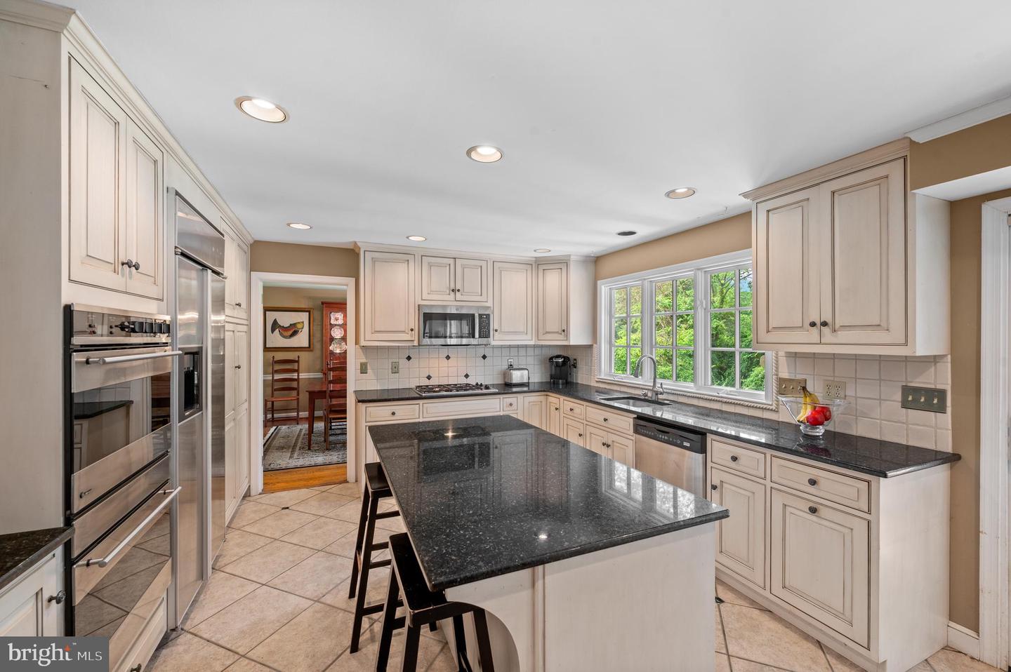 211 Spruce Tree Rd